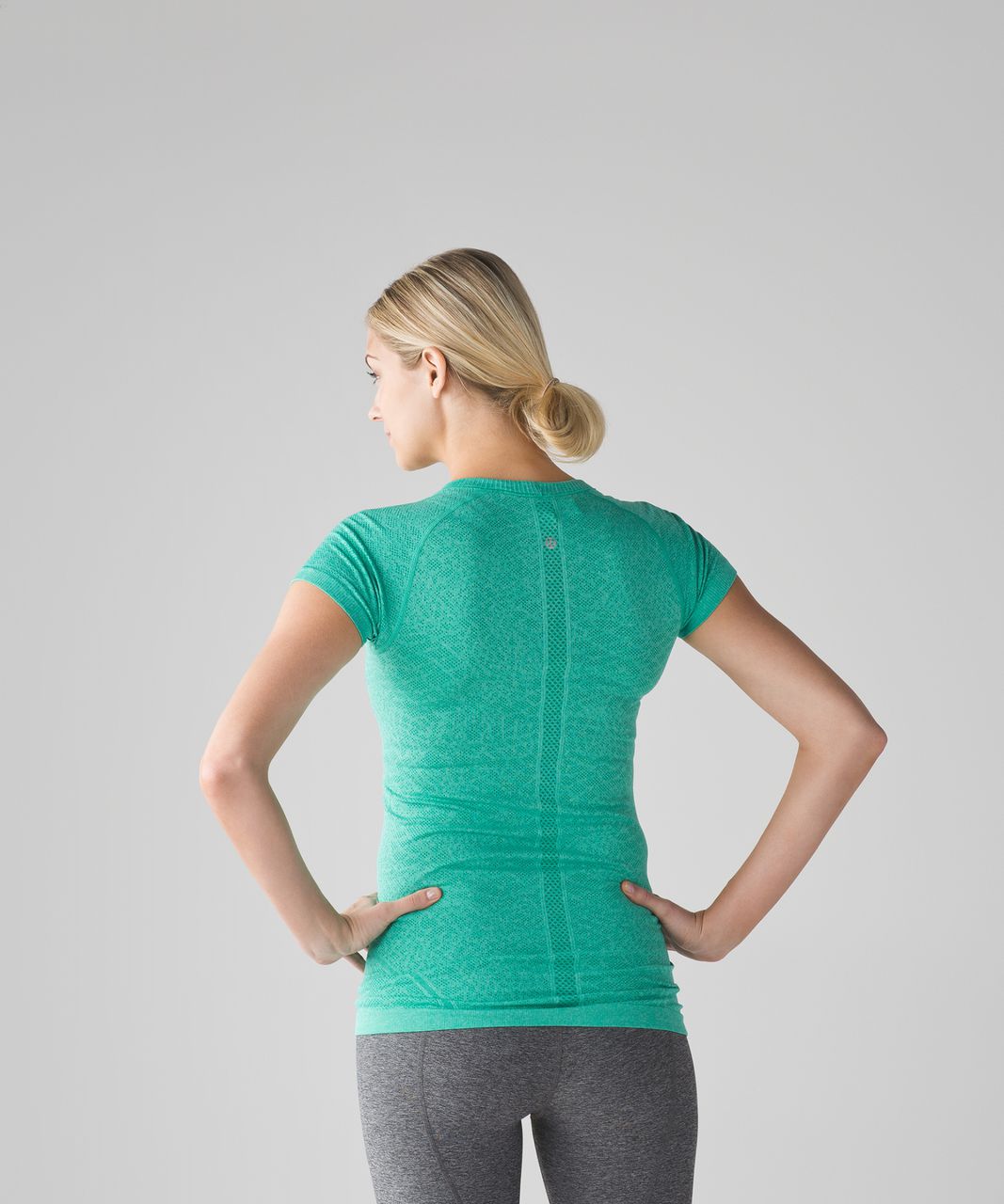 Lululemon Swiftly Tech Short Sleeve Green