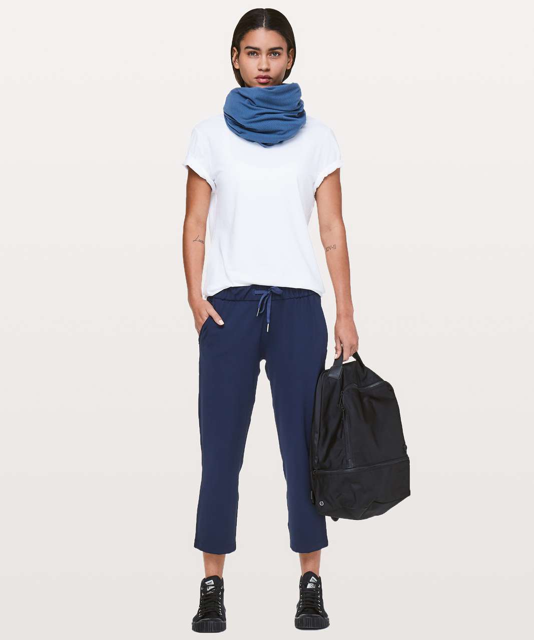 Lululemon On The Fly Crop *23" - True Navy (First Release)