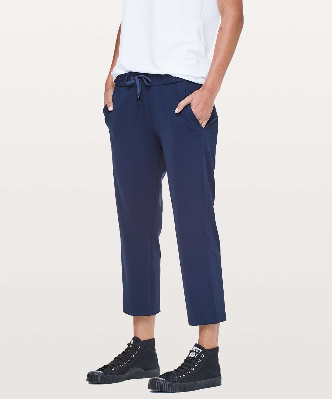 lululemon on the fly crop pants