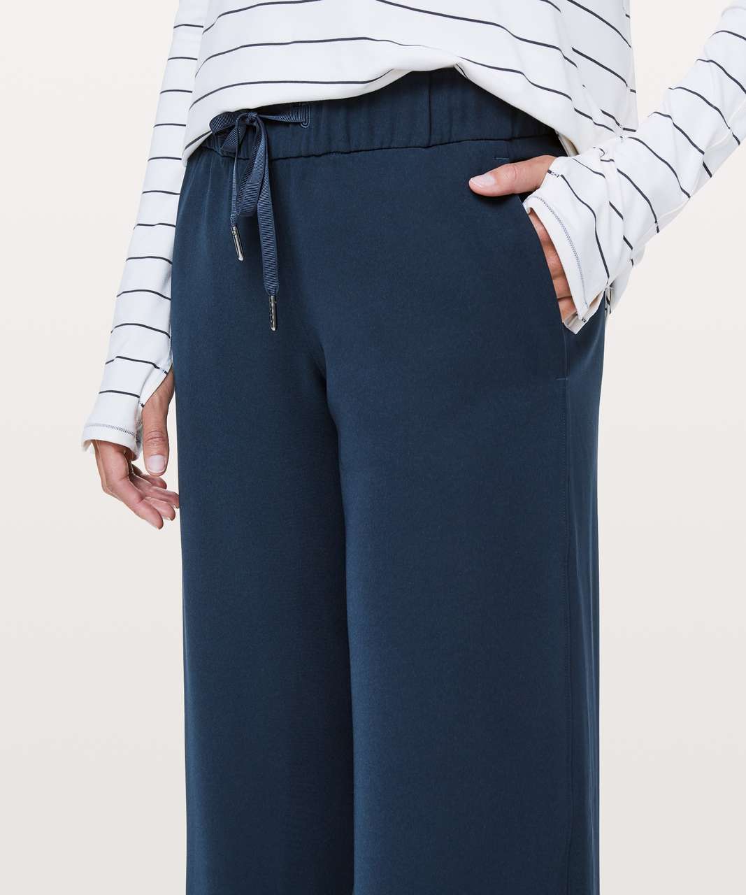 Lululemon On The Fly Pant *Wide Leg 31 - True Navy (First Release) - lulu  fanatics