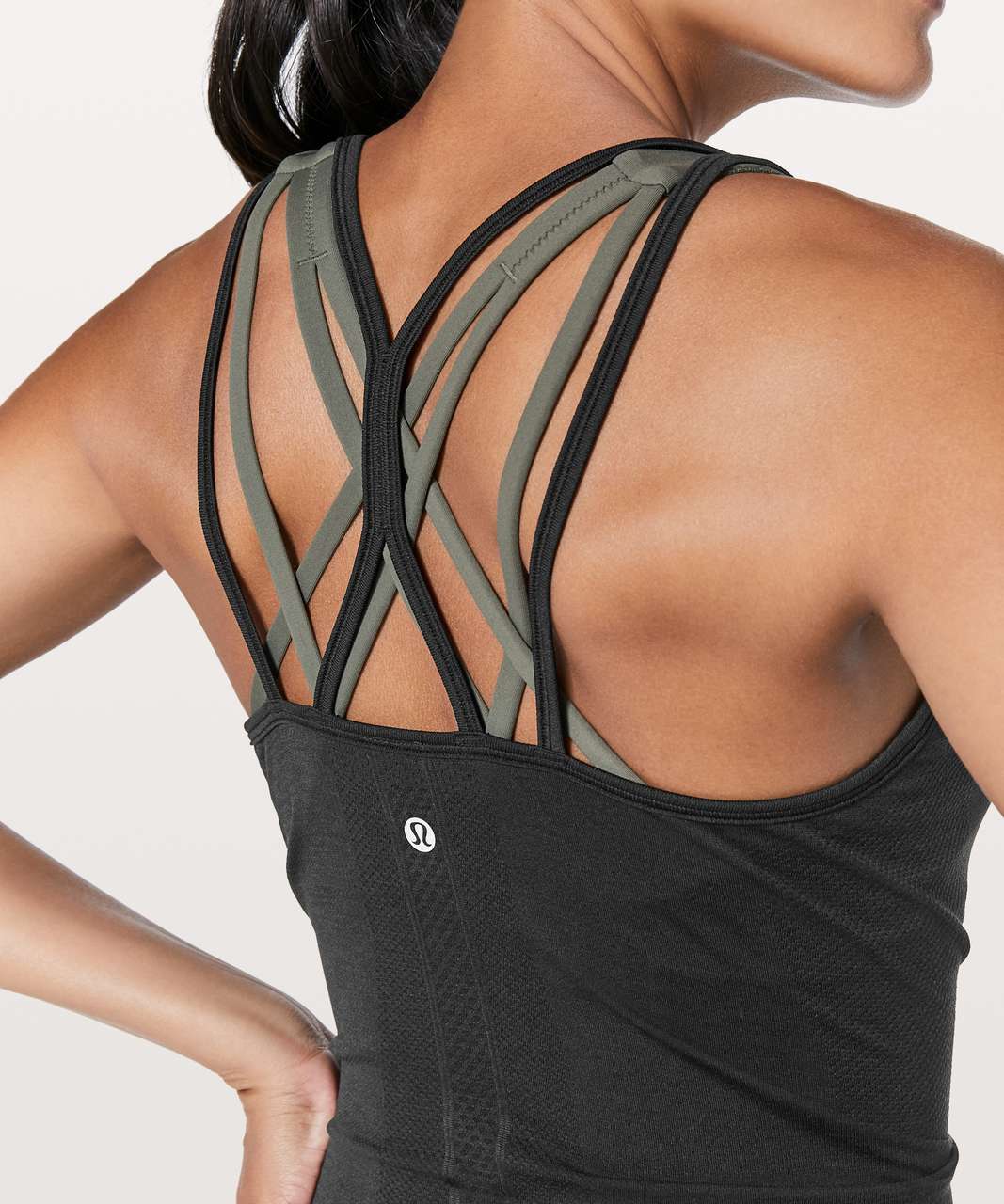 Lululemon Strappy Back Built in Bra Tank Top Black 6