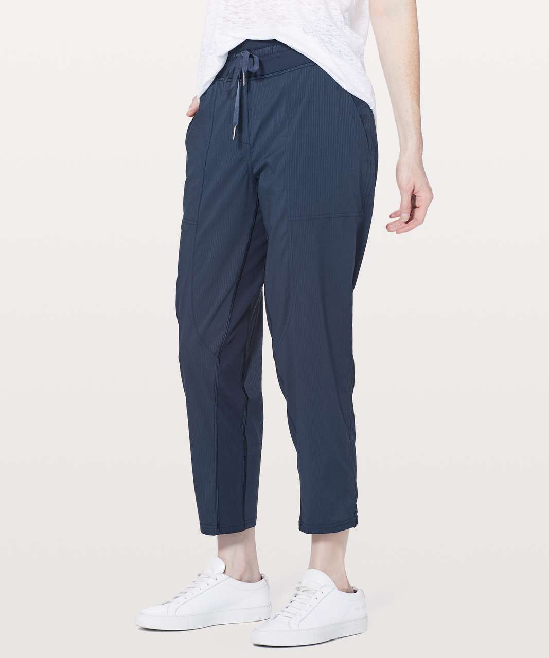 Lululemon Dance Studio Pants Womens 2 Blue Navy Striped Cropped