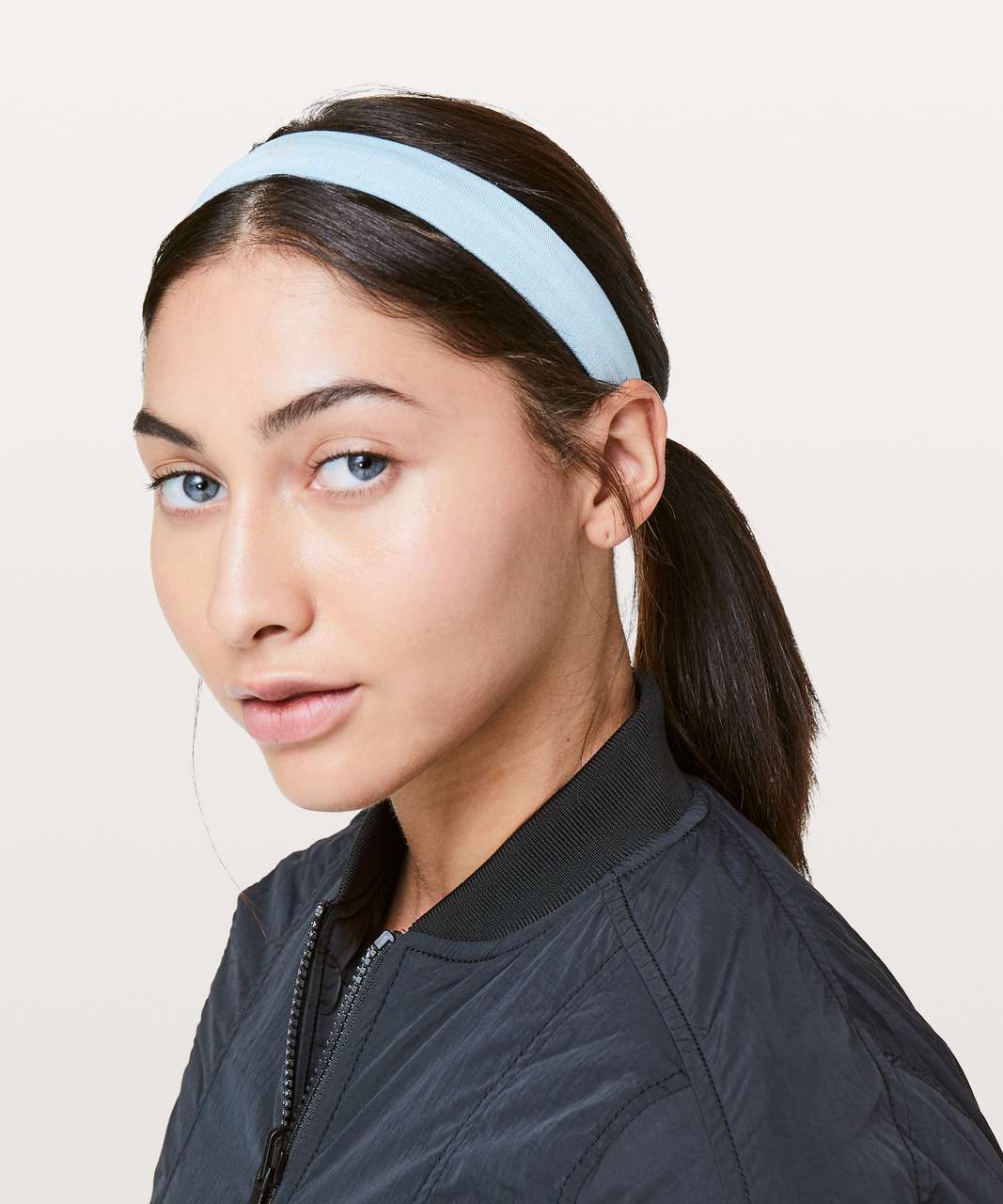 Lululemon Cardio Cross Trainer Headband - Cascade Blue / White