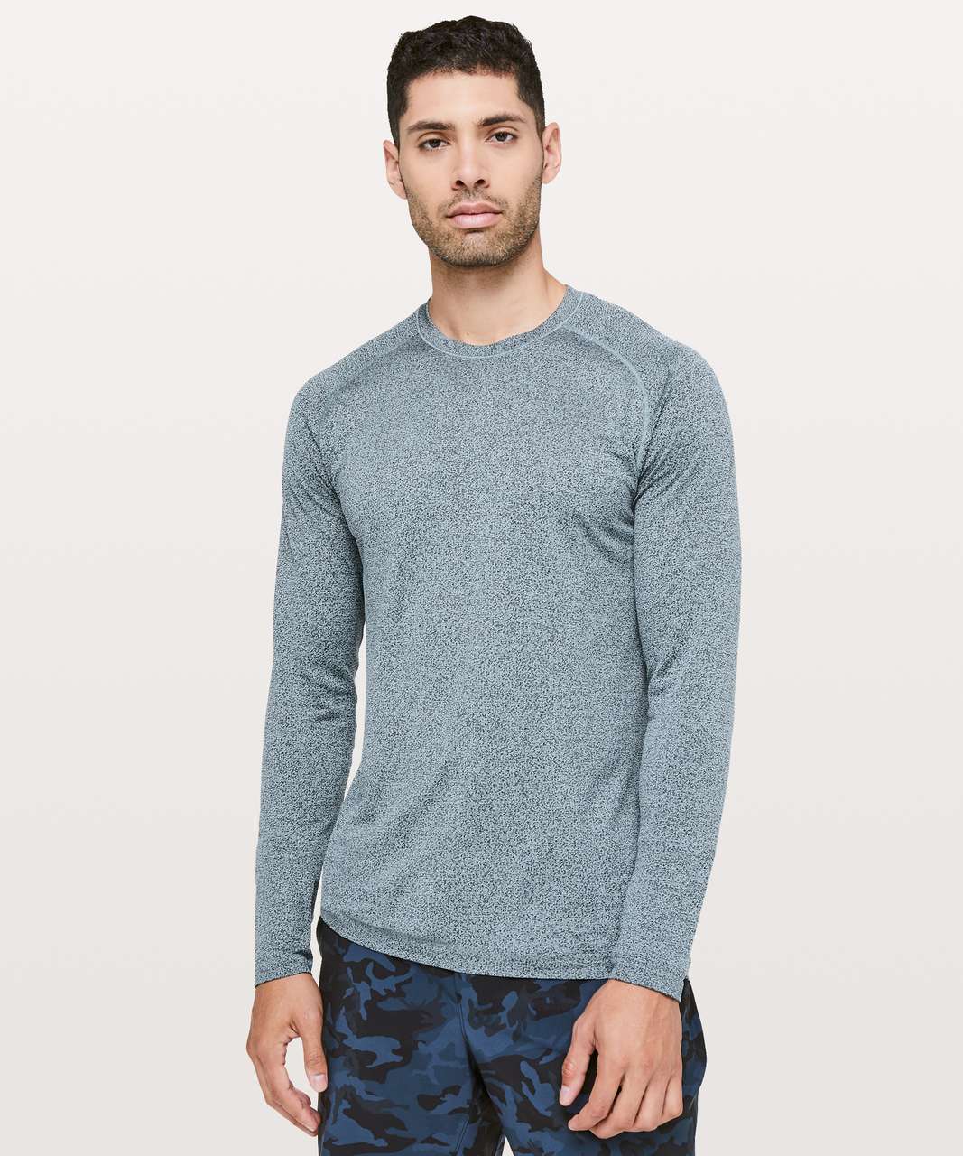 Lululemon Metal Vent Tech Long Sleeve - Black / Cloud Blue