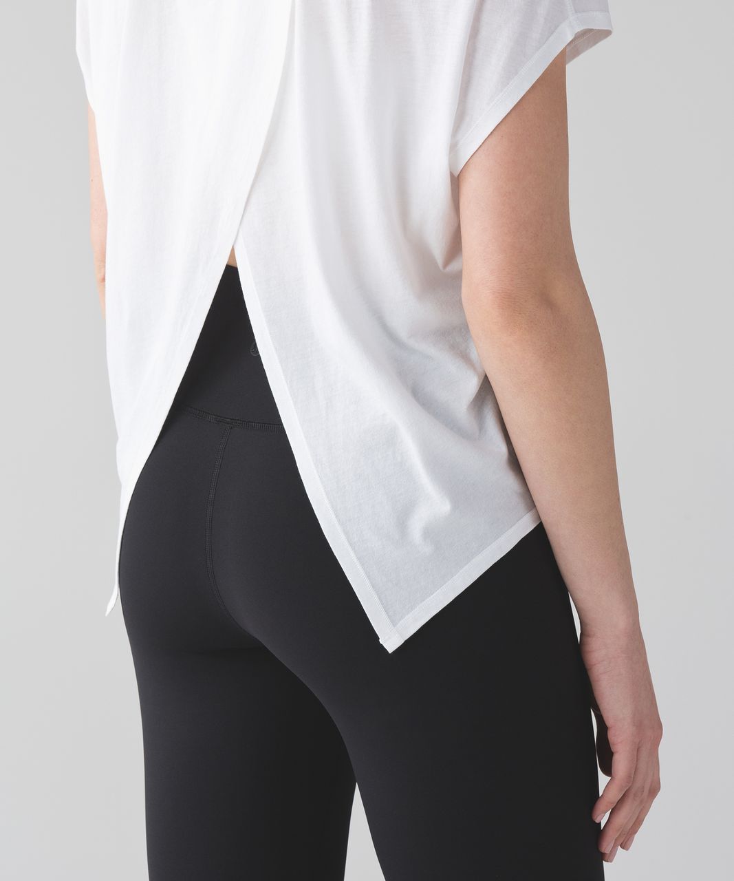 Lululemon Devout Short Sleeve Tee II - White