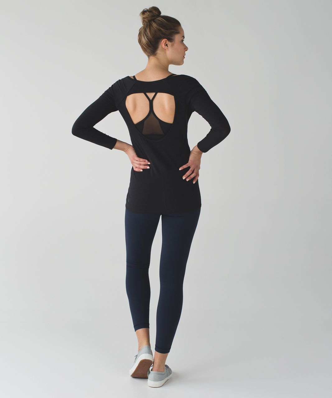 Lululemon Physically Fit Long Sleeve Tee - Black