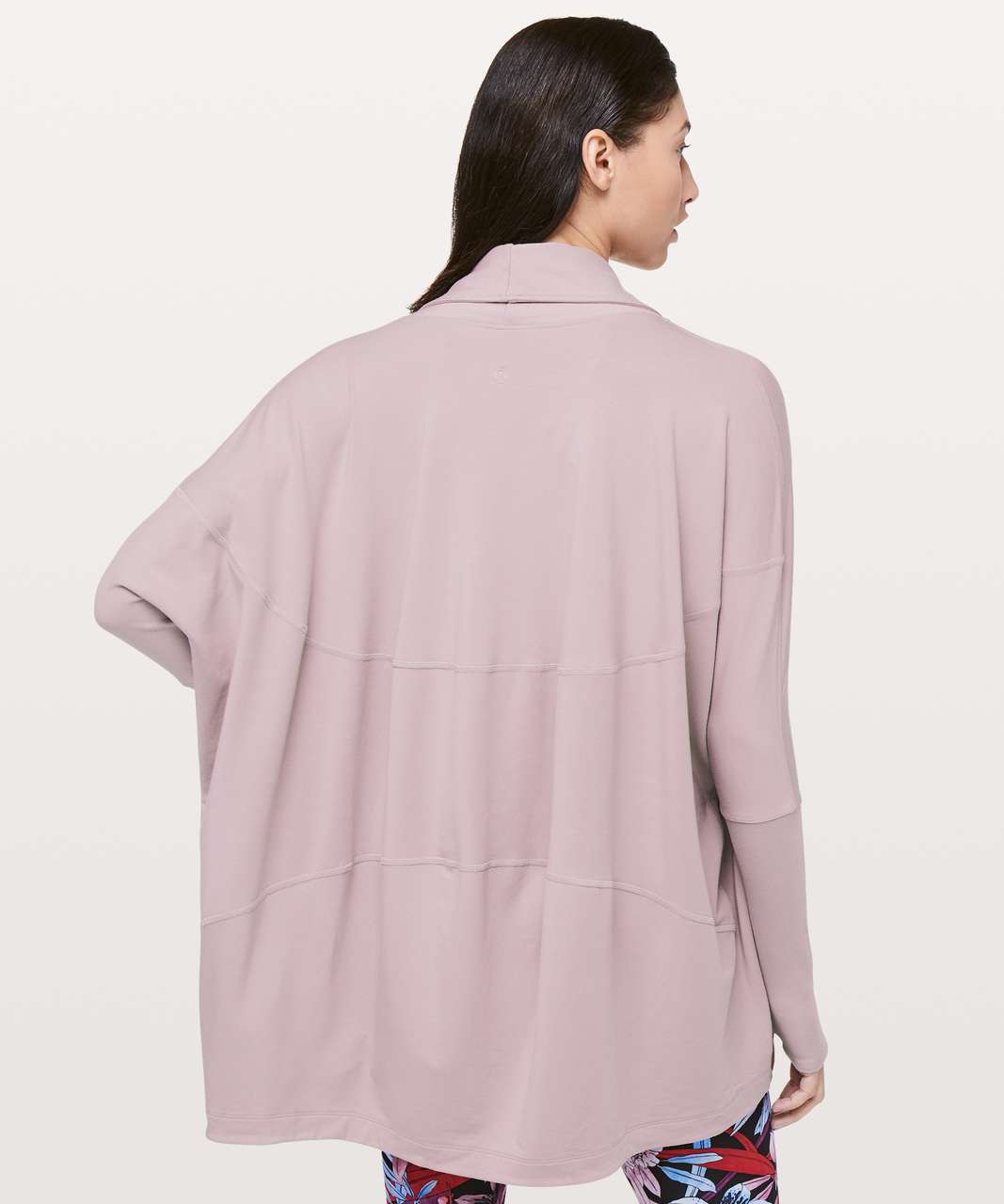 Lululemon Back In Action Wrap - Smoky Blush