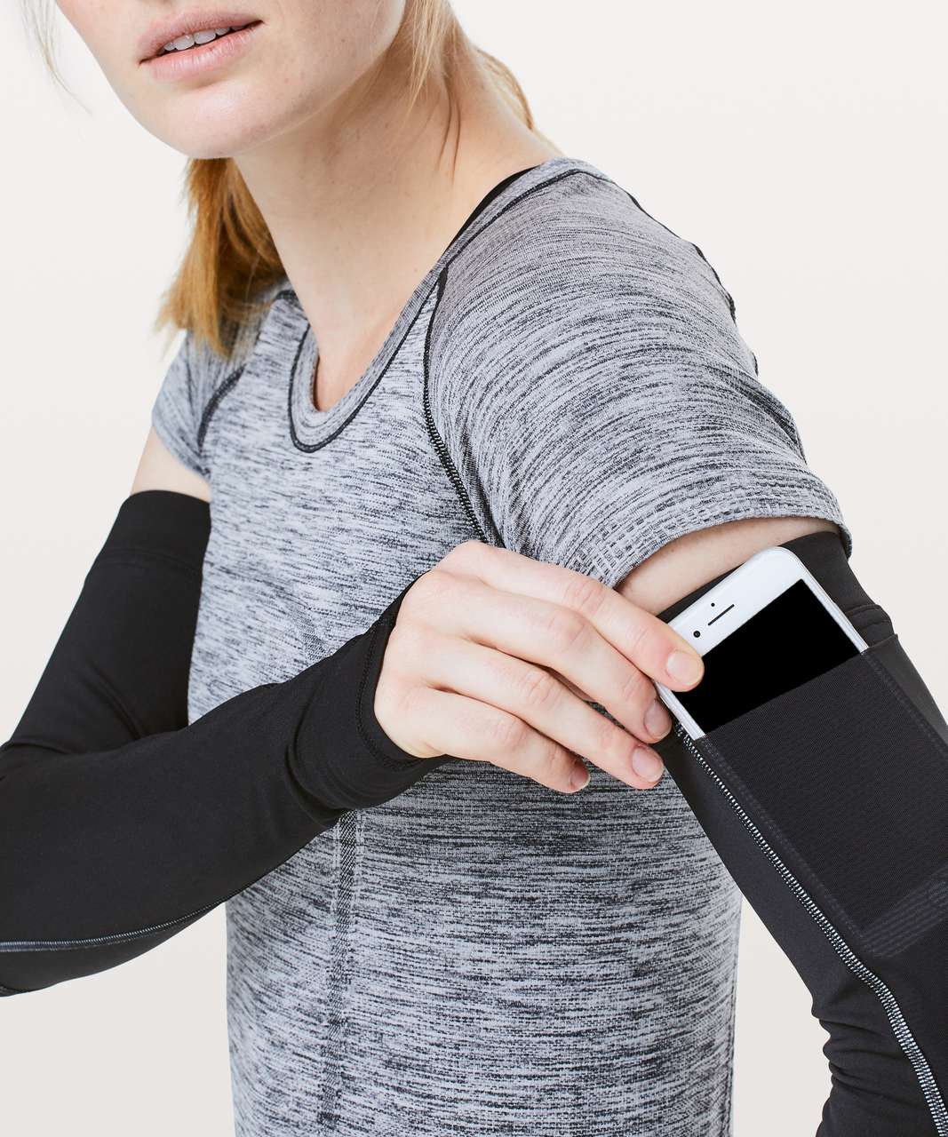 Lululemon In A Flash Armwarmer - Black (First Release)