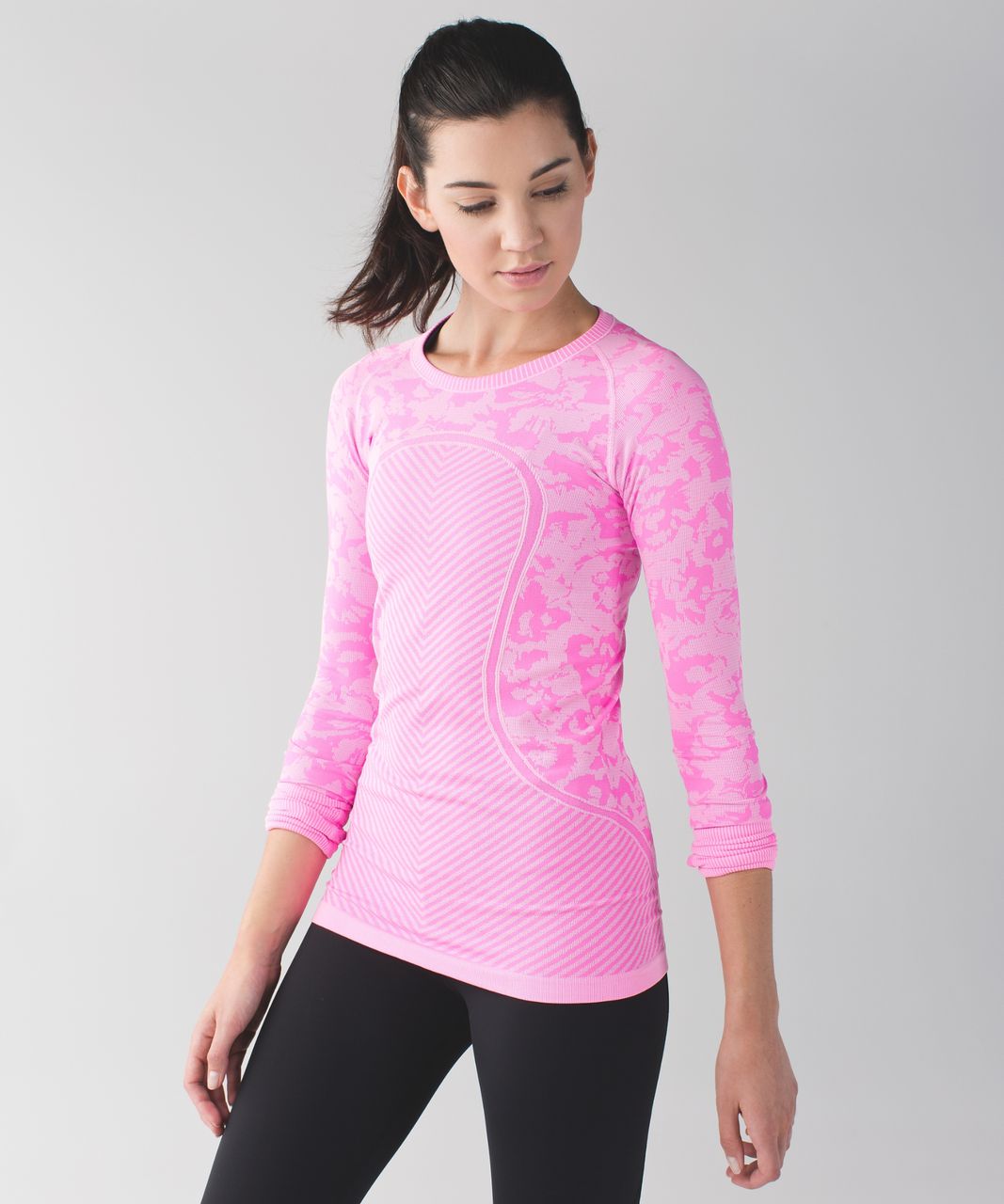 Lululemon Swiftly Tech Long Sleeve Crew - Heathered Raspberry Glo Light (First Release)