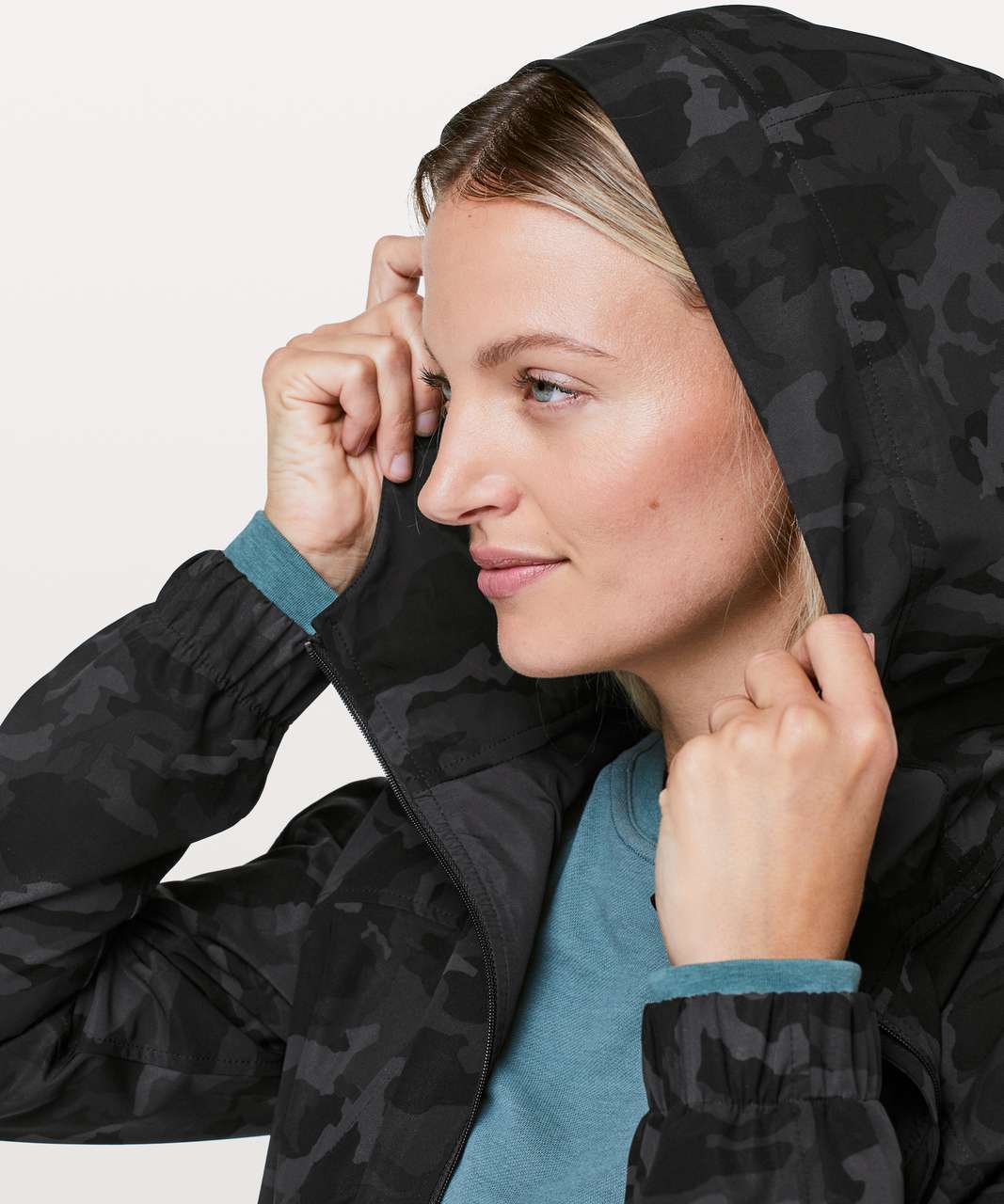 Lululemon Pack It Up Jacket - Incognito Camo Multi Grey