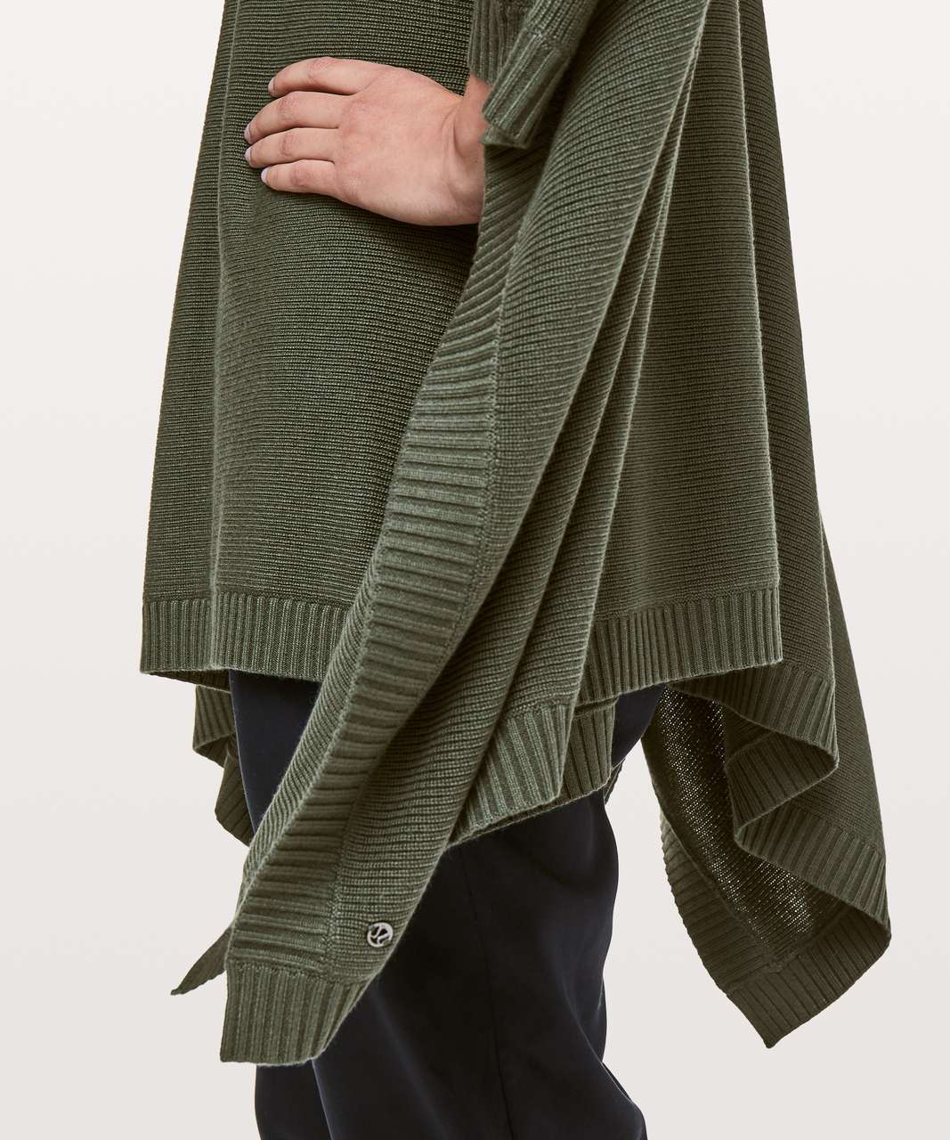 Lululemon Divinity Scarf - Camo Green