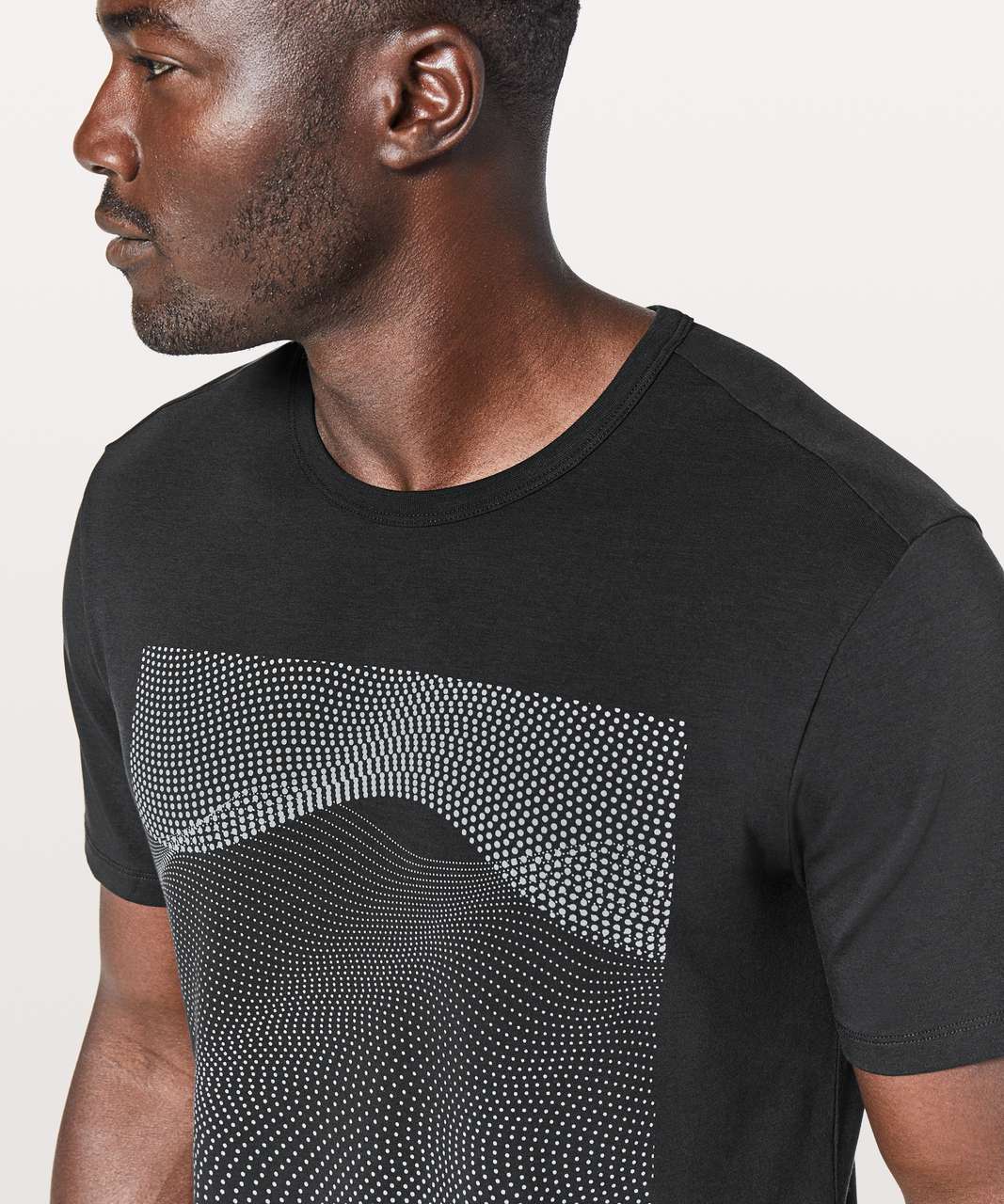 Lululemon 5 Year Basic Dot Wave T - Black