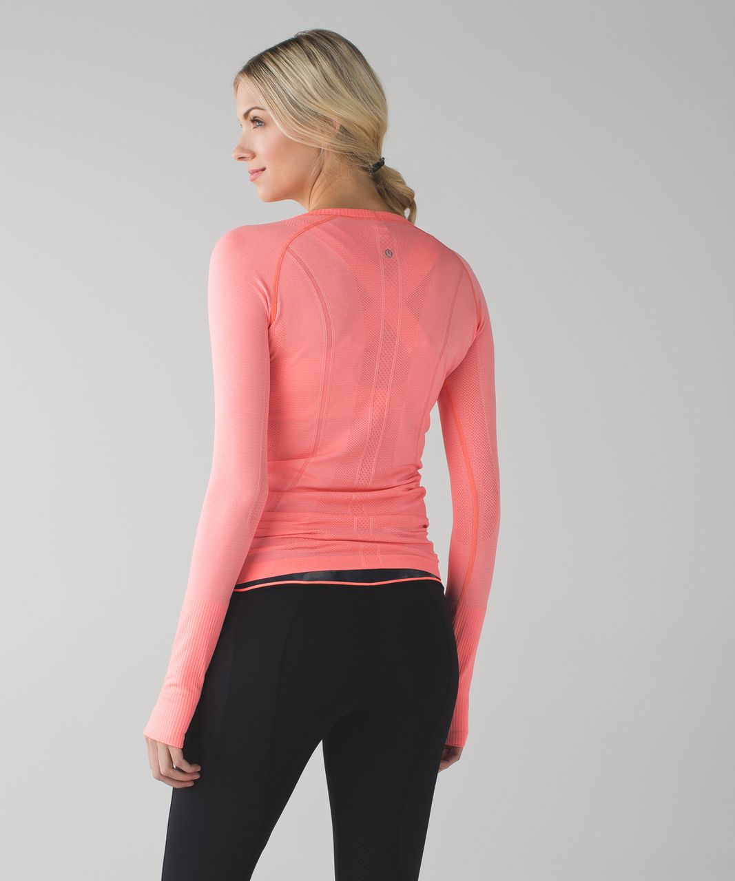 Lululemon Swiftly Tech Long Sleeve Crew - Heathered Very Light Flare (First Release)