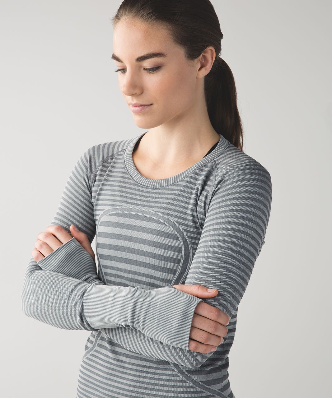 Lululemon Run: Swiftly Tech Long Sleeve Crew - Tempo Stripe White Black -  lulu fanatics