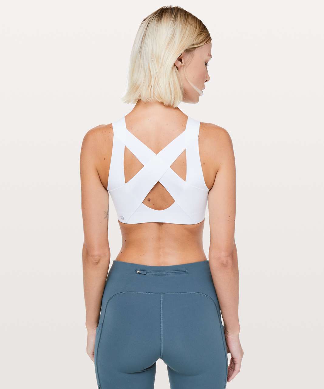 Lululemon Enlite Bra *Zip Front - White