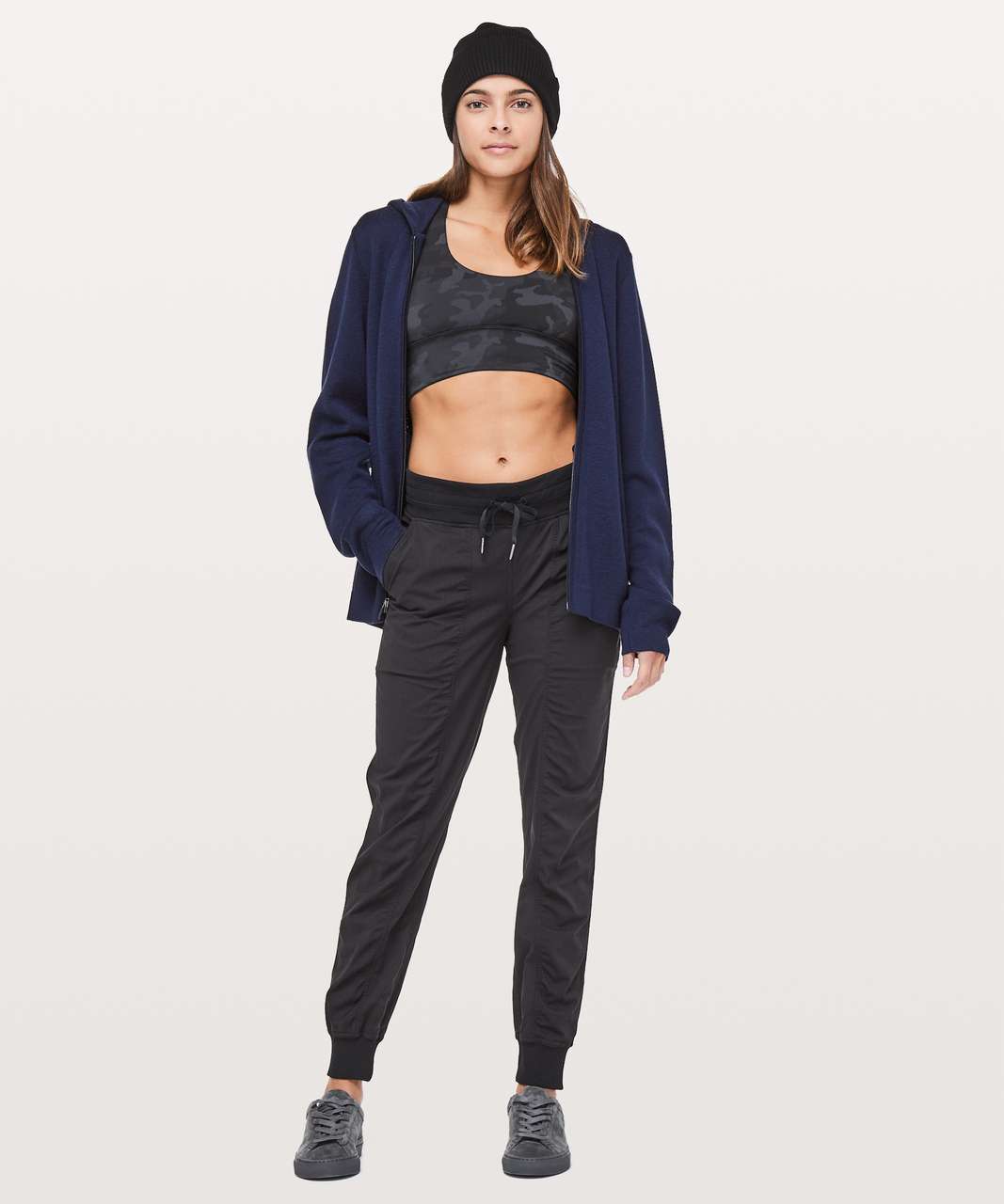 OOTD Black Free To Be Moved Bra and Fast & Free Crop *Mesh Incognito Camo  Emboss : r/lululemon