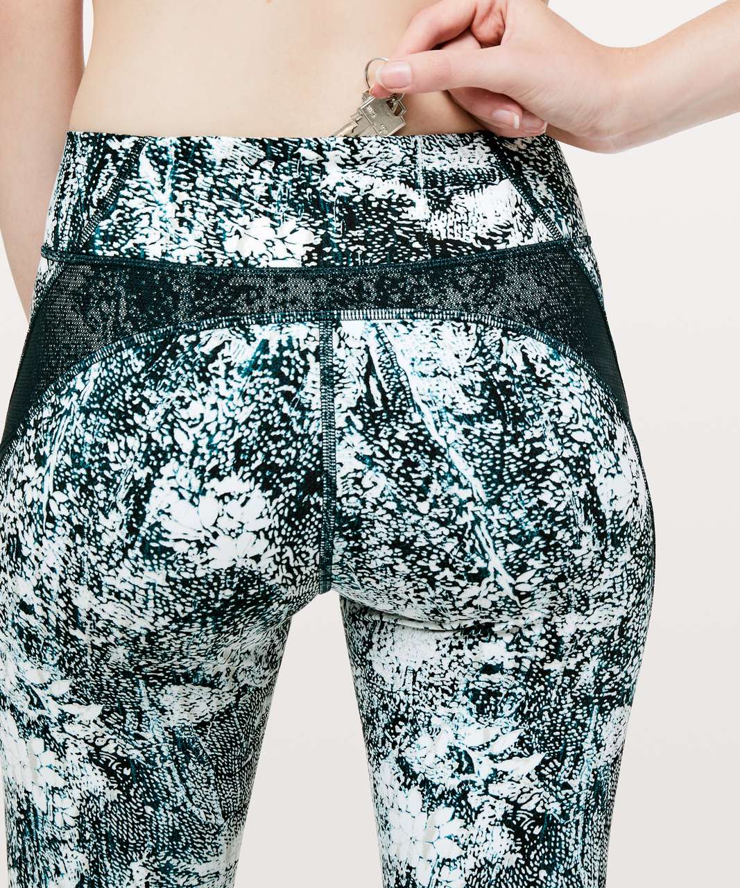 Lululemon Never Still Crop *21" - Wildwood White Multi / Nocturnal Teal