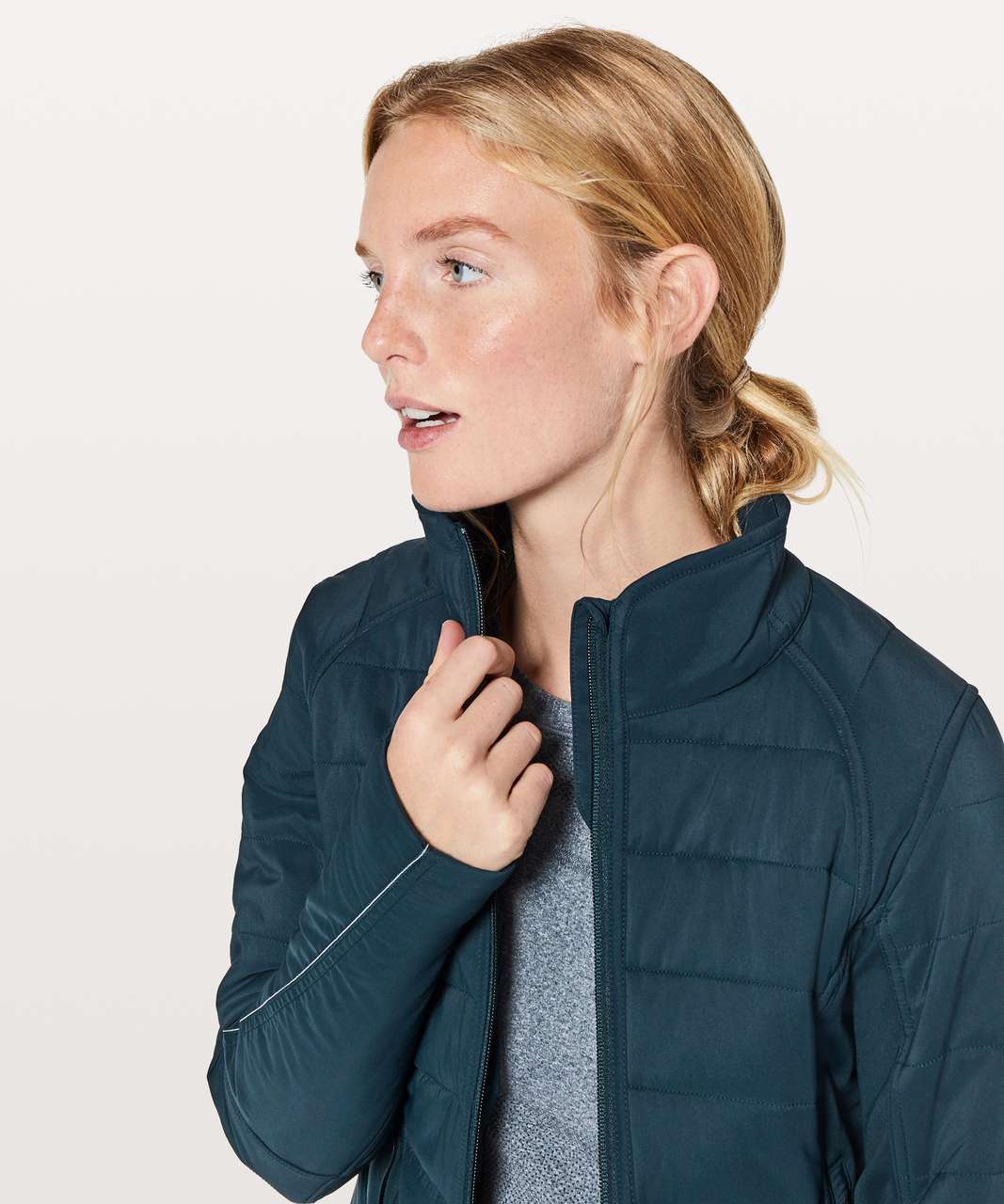 Lululemon Extra Mile Jacket - Nocturnal Teal