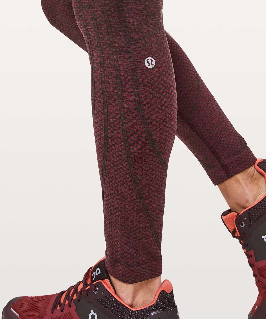 Base Pace High-Rise Running Tight 25, Red Merlot