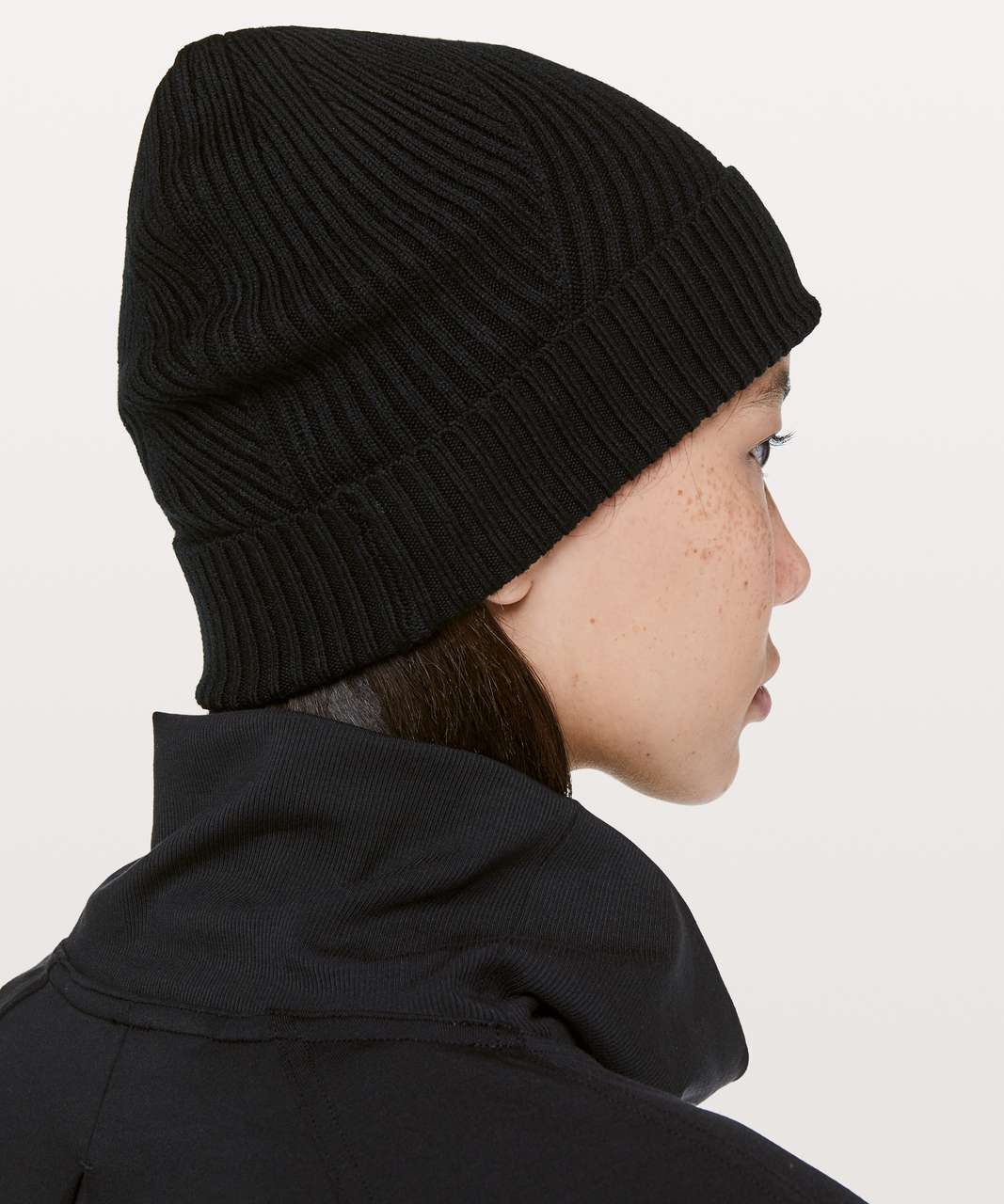 Lululemon Twist Of Cozy Knit Beanie - Black