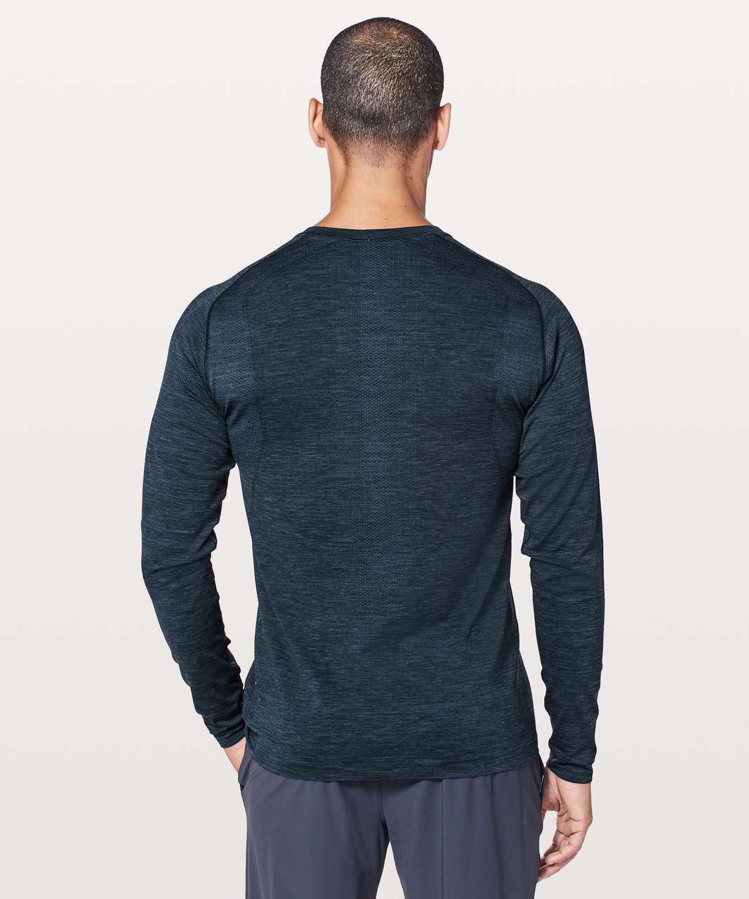 Lululemon Metal Vent Tech Long Sleeve - Mineral Blue / Nautical Navy