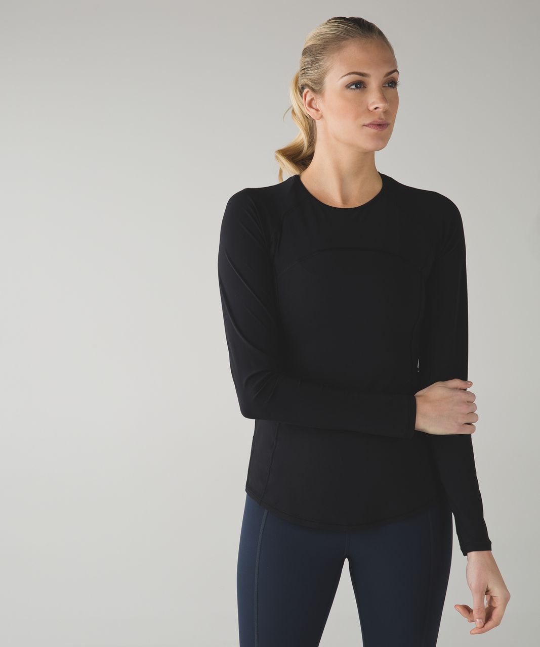 EUC Lululemon Cover Me Long Sleeve 4 Miss Mosaic Black UPF of 50+