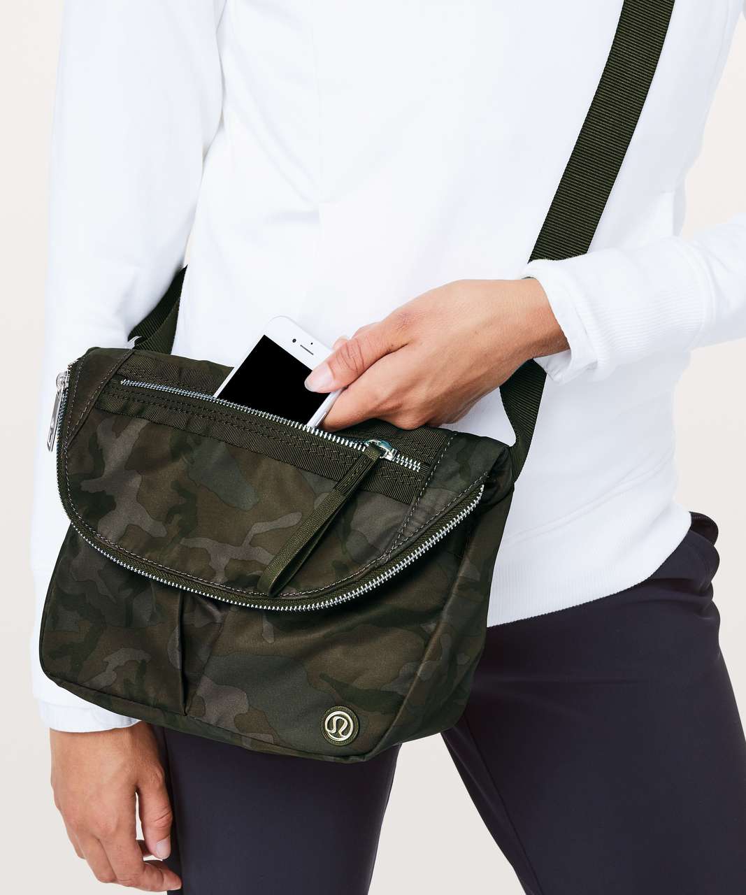 lululemon camo purse