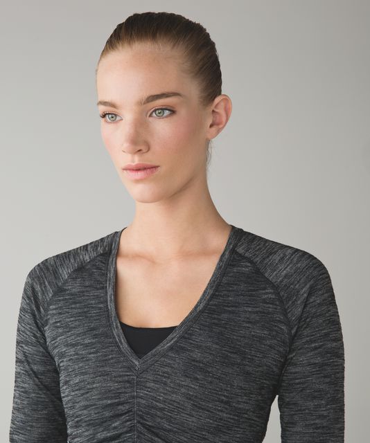 lululemon interval long sleeve