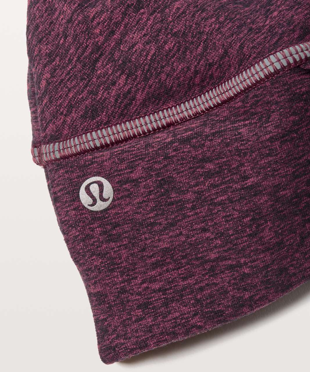 Lululemon Cross Chill Run Beanie - Heathered Star Ruby