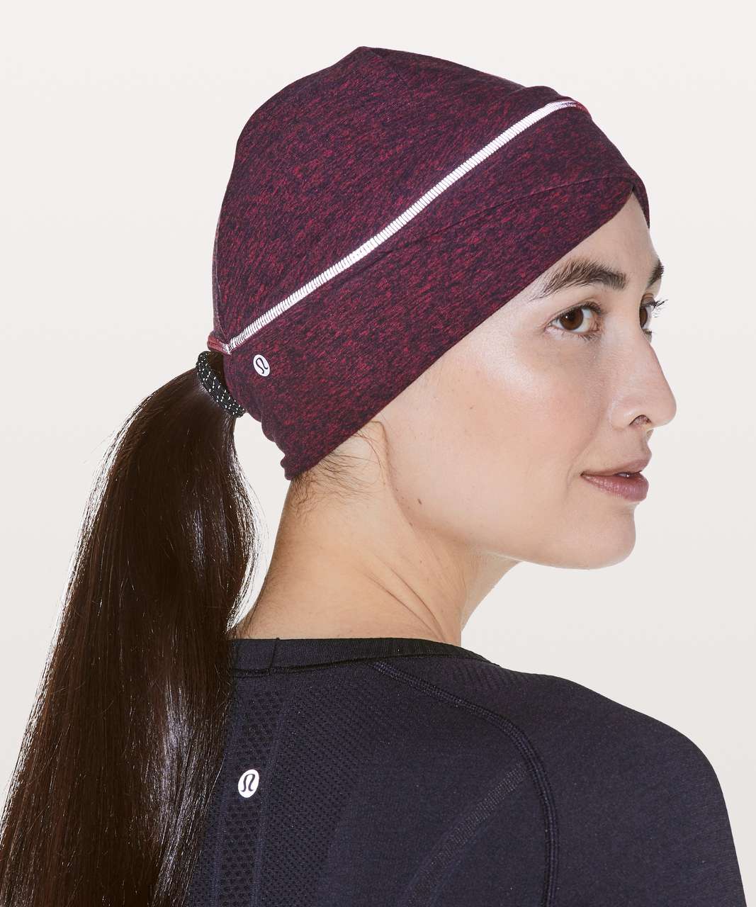 Lululemon Cross Chill Run Beanie - Heathered Star Ruby