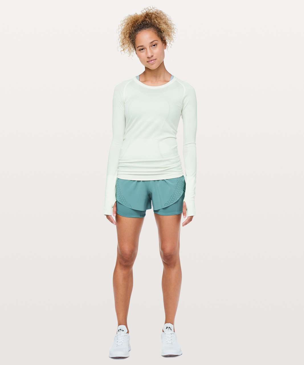 Lululemon Laser Speed Train Short *4.5" - Pacific Breeze