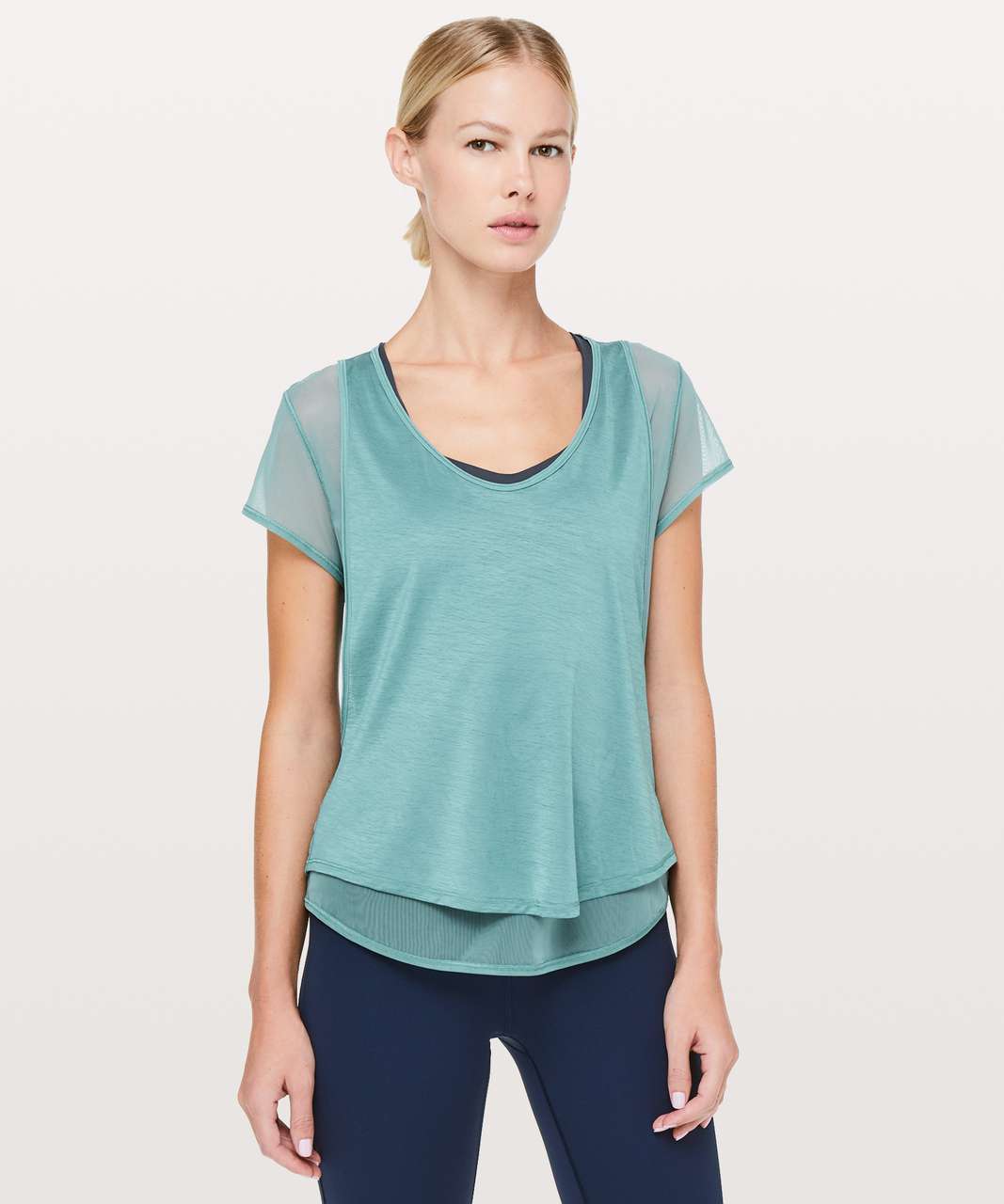 Lululemon Set The Course Short Sleeve - Pacific Breeze