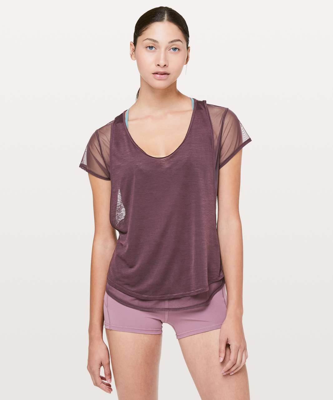 Lululemon Set Challenger Short Sleeve NWT 4 Crop Top Nulux Cutout