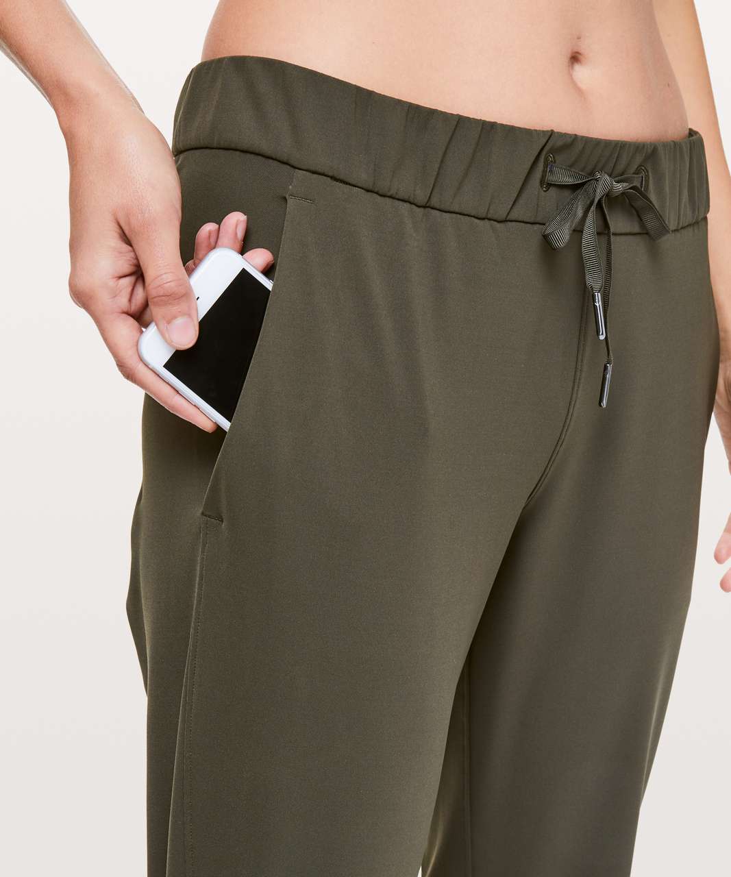 Lululemon On The Fly Crop *23" - Dark Olive