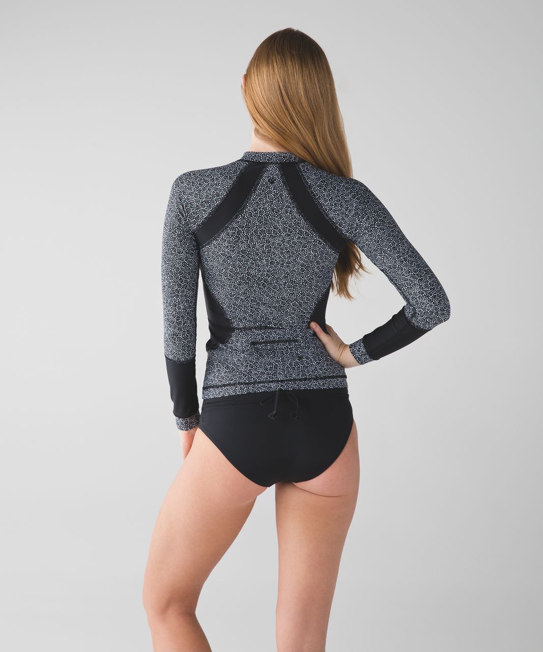 Lululemon Suns Out Rash Guard - Freckle Flower Black White / Black