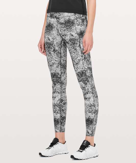 lululemon athletica, Pants & Jumpsuits, Lululemon Fast And Free Marble  Print 8 Legging Black And White