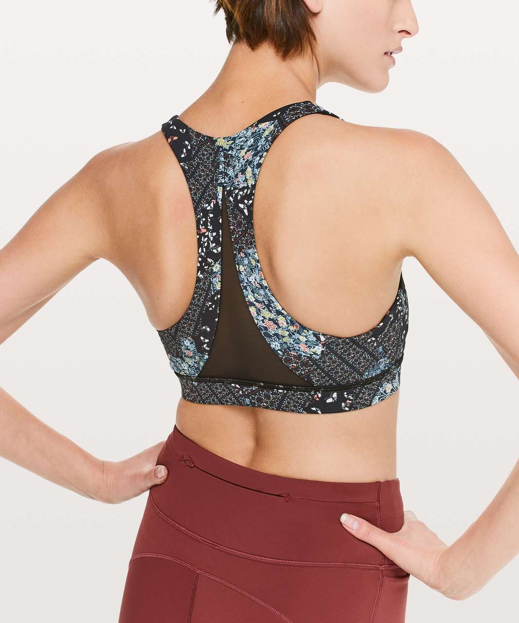 Lululemon Invigorate Bra - Assemblage Alpine White Multi / Black