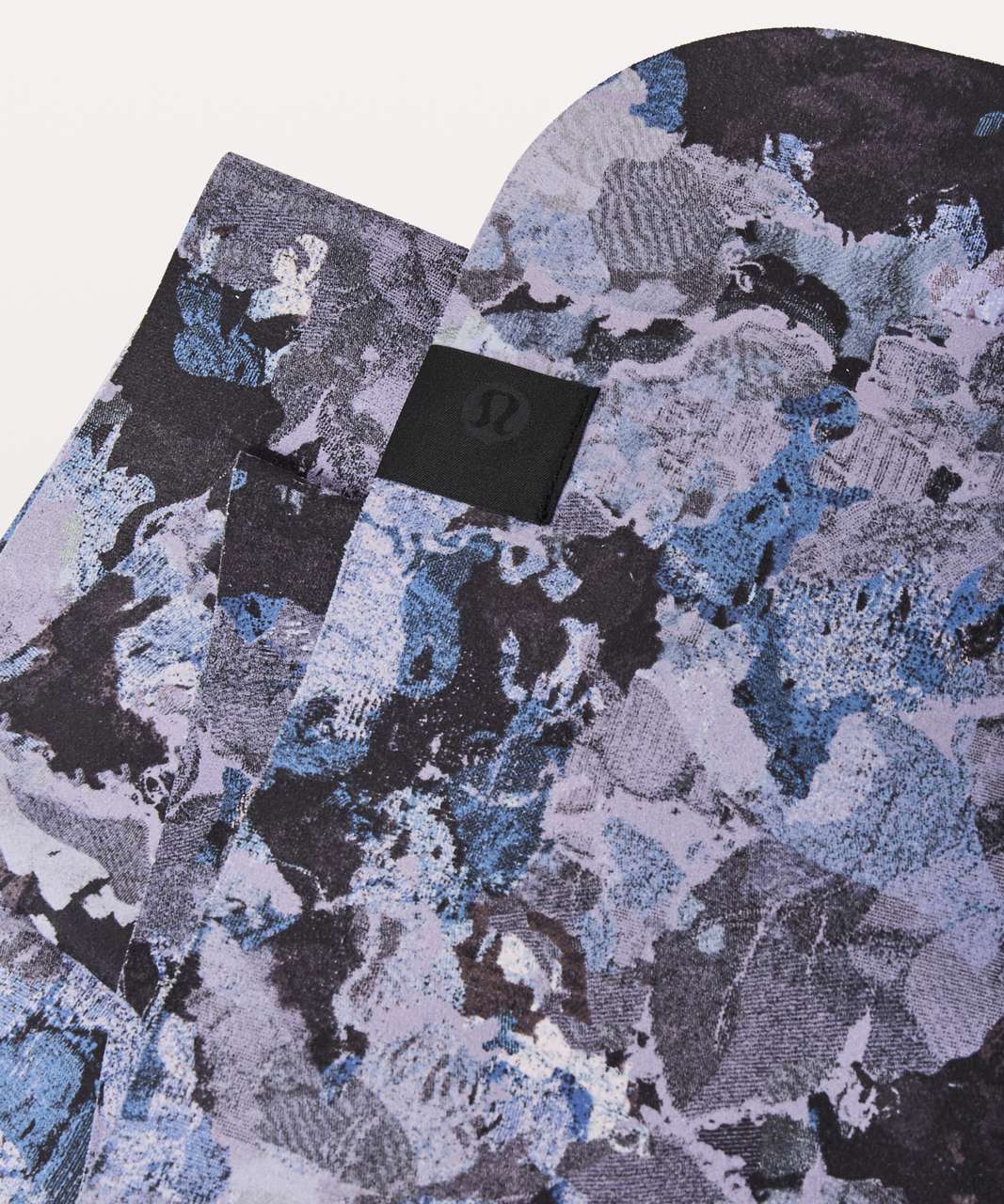 Lululemon The Towel - Screen Camo Multi - lulu fanatics