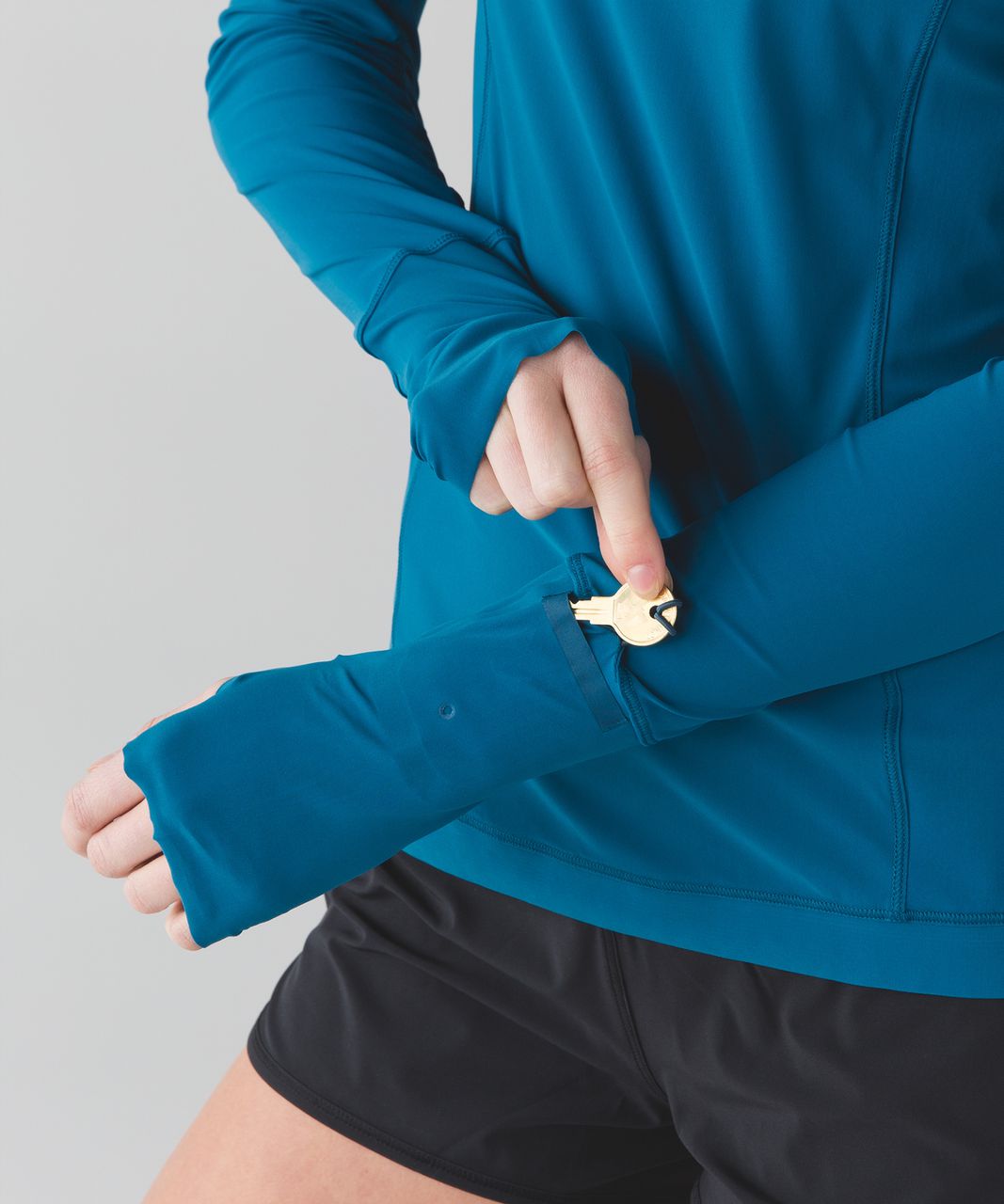 Lululemon Sunaway Runaway 1/2 Zip - Tofino Teal