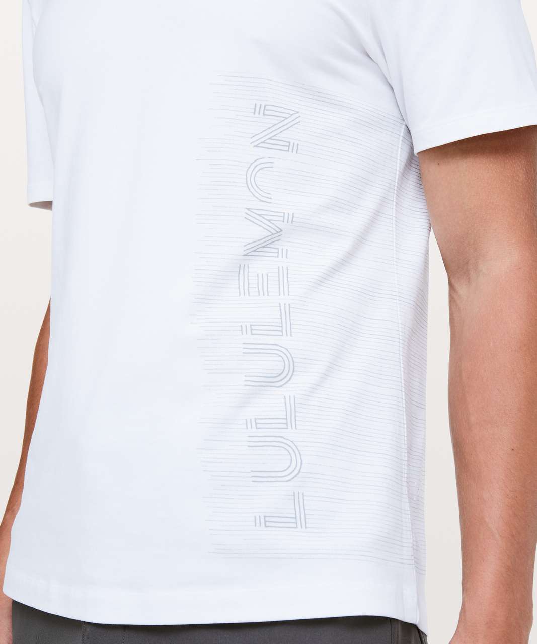 Lululemon 5 Year Basic Tee *Bold Lines - White