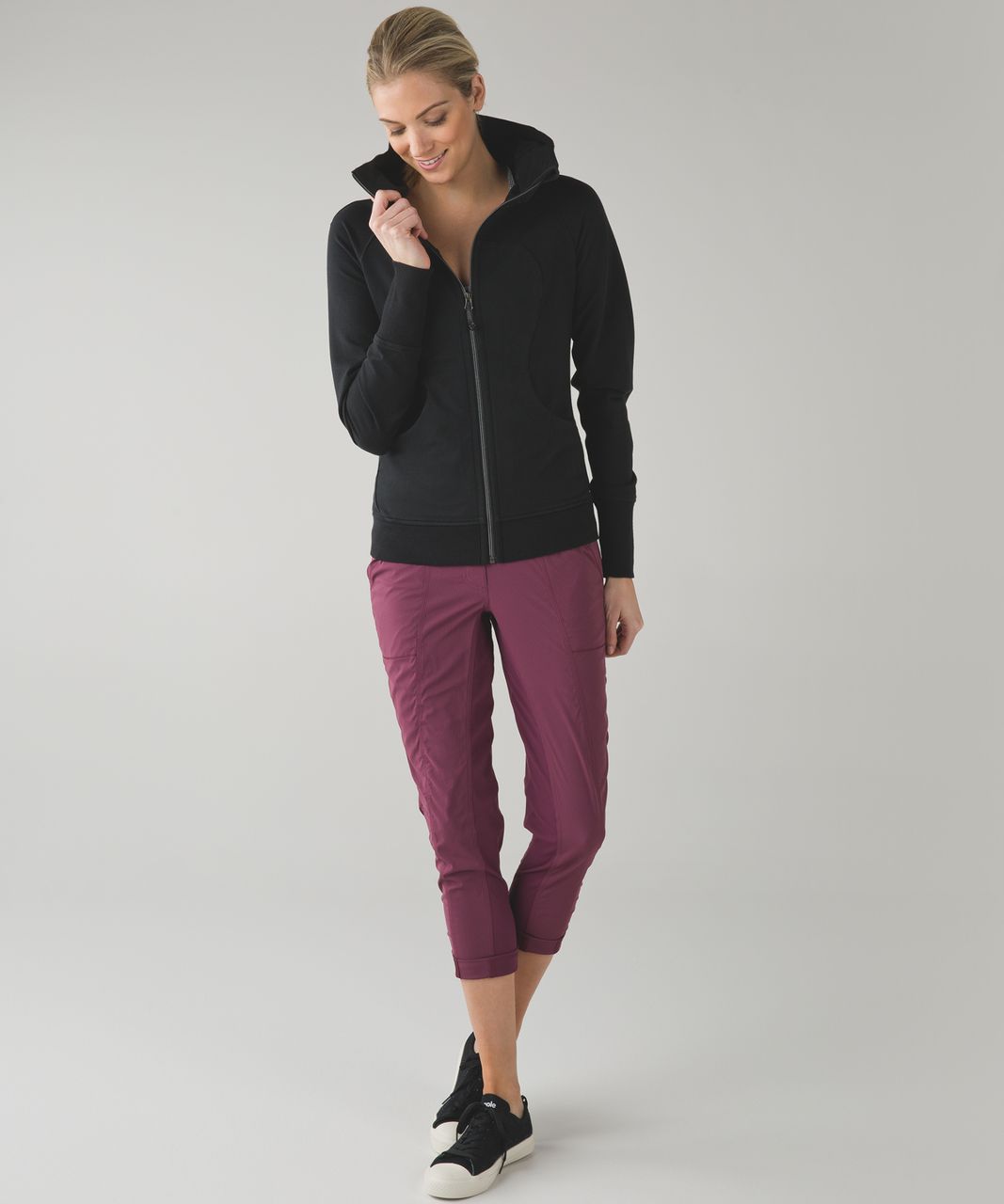 Lululemon Scuba Hoodie III Heathered Bordeaux Drama : : Clothing,  Shoes & Accessories