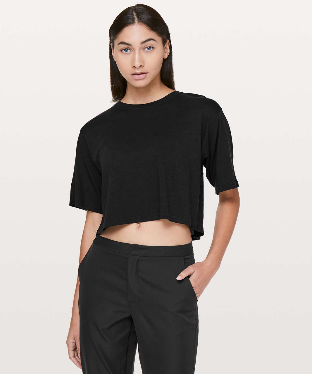 Lululemon Cortes Crop Tee *Light - Black