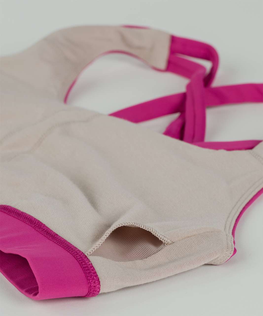 Lululemon Energy Bra - Raspberry