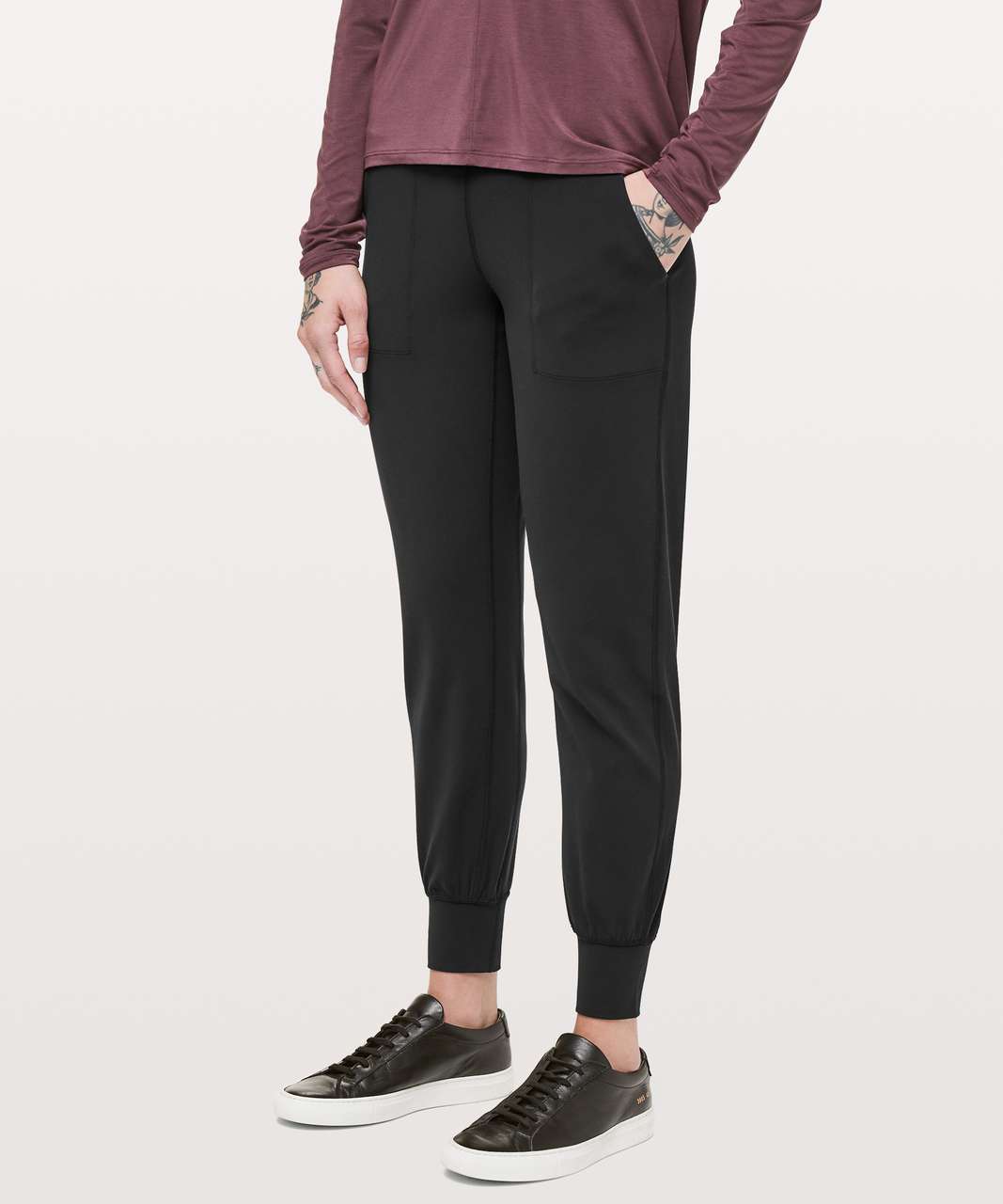 Lululemon Align Jogger Crop - black, size 4, Women's Fashion, Activewear on  Carousell