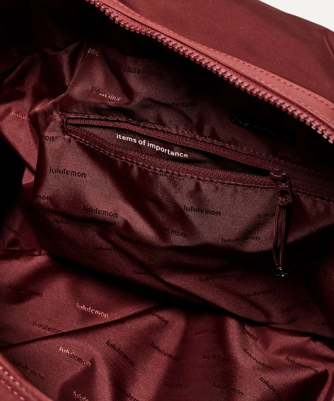 Lululemon Out Of Range Duffel *33L - Red Oxide