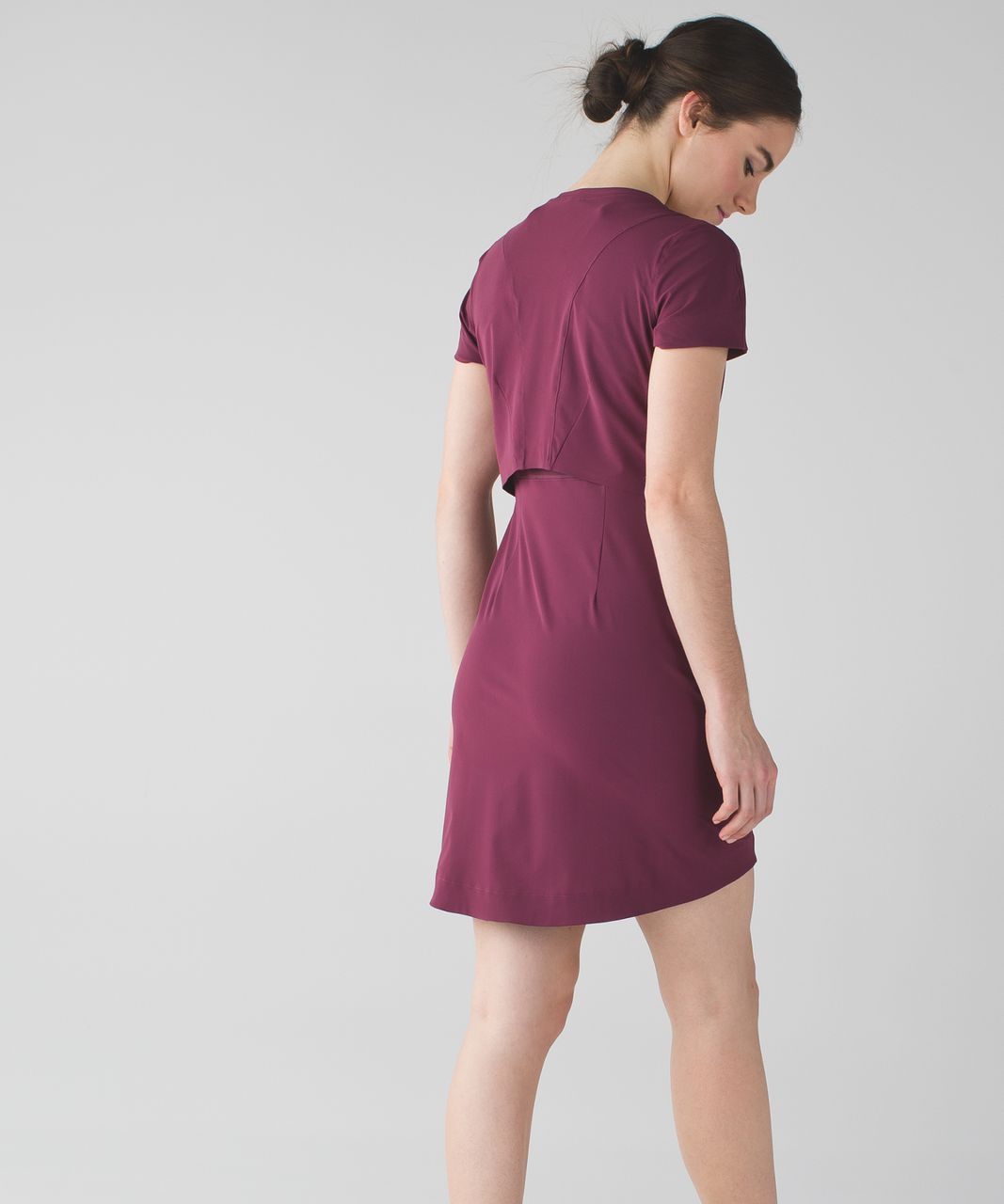 Lululemon \u0026go Endeavor Dress - Red 