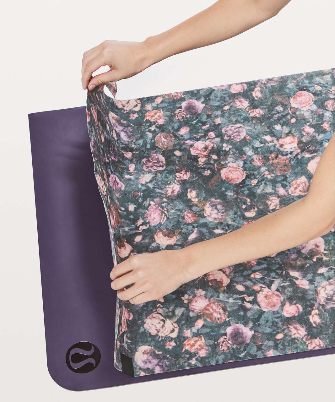 Lululemon The Towel - Frosted Rose Multi