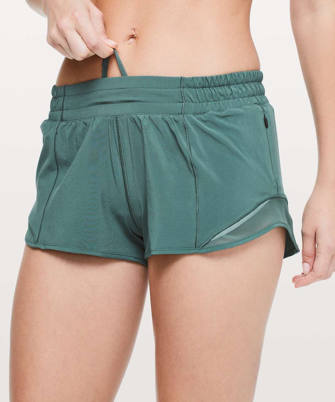 LULULEMON Hotty Hot Short II 2.5 (Color 003, 8) at  Women's