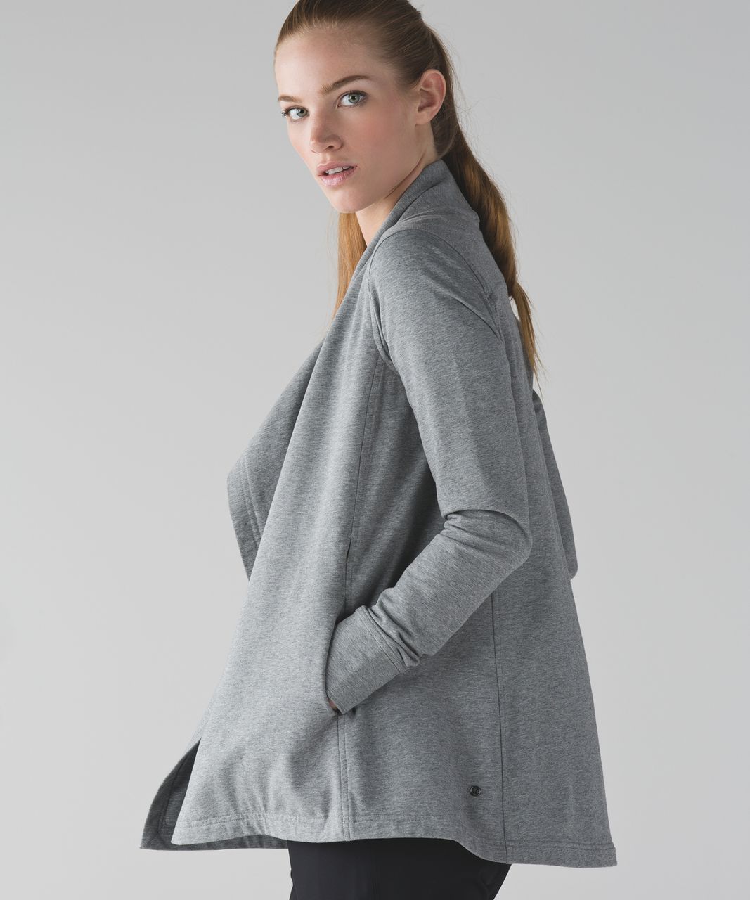 Lululemon Coast Wrap II - Heathered Medium Grey