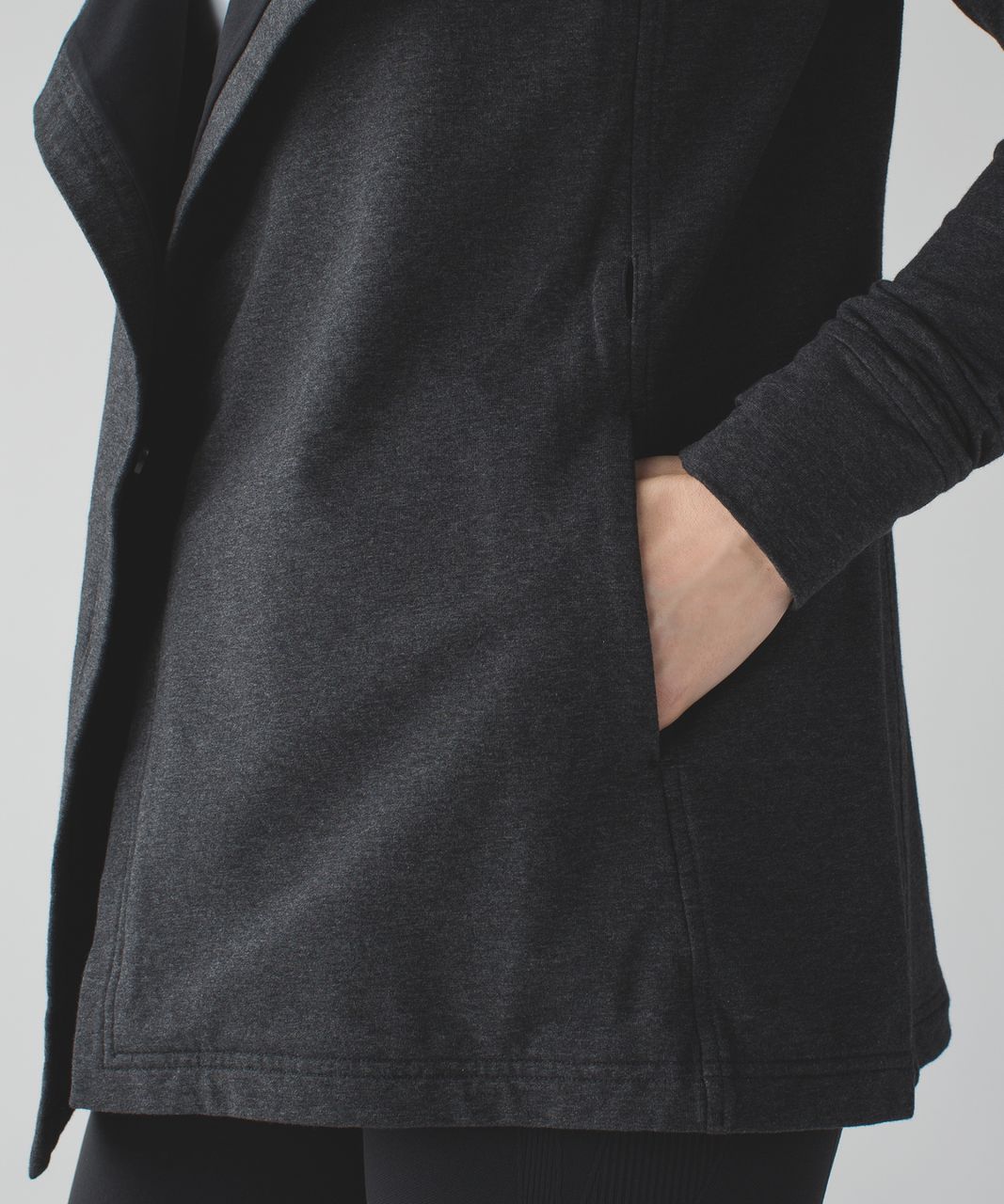 Lululemon Coast Wrap II - Heathered Black